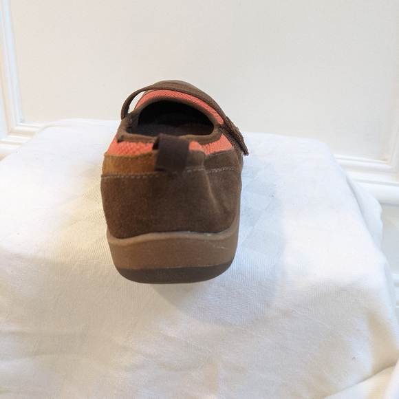 Terrain walking shoes by Khombu - Picture 10 of 13